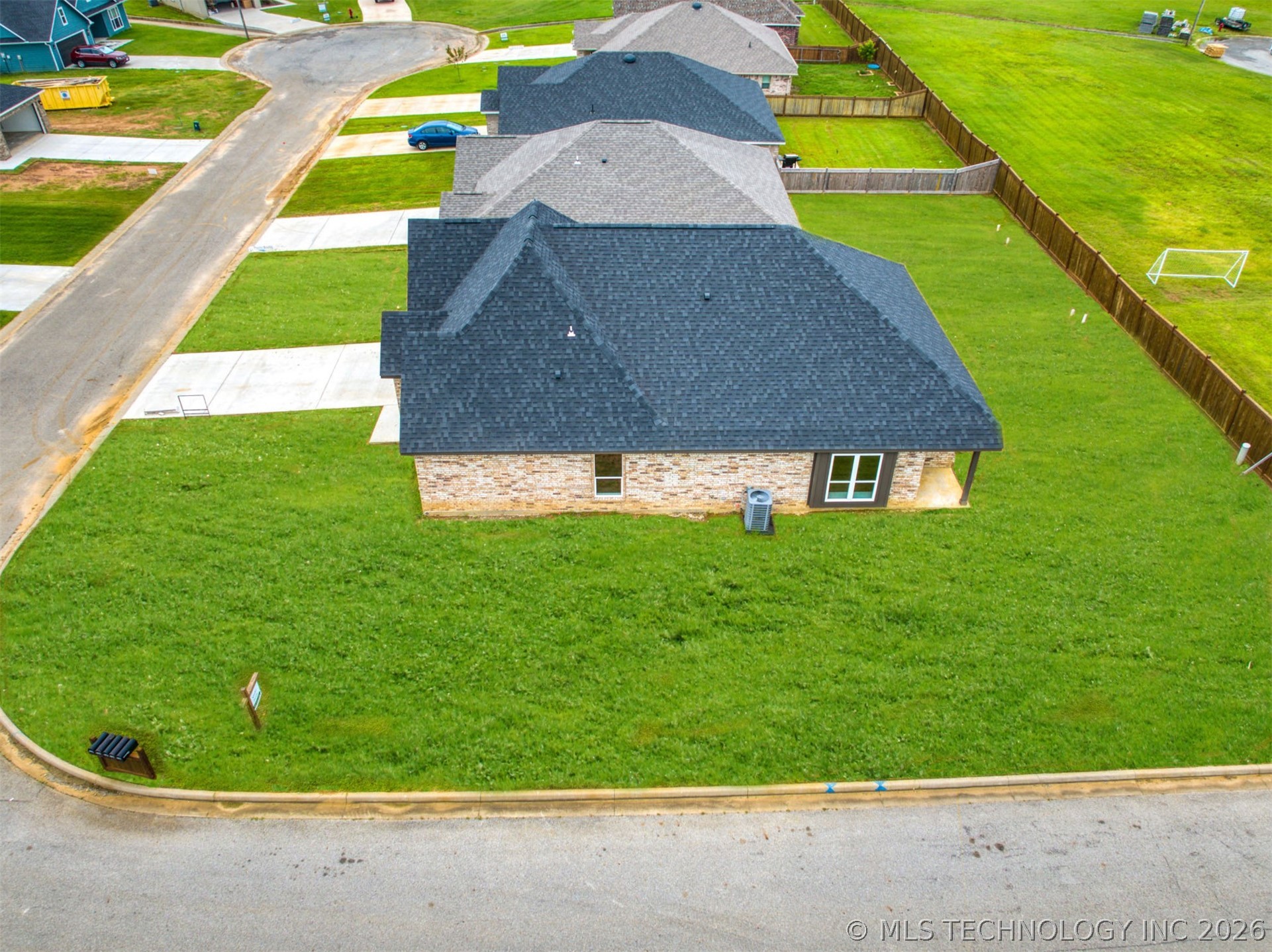 1197 Wild Indigo Circle Property Photo 45