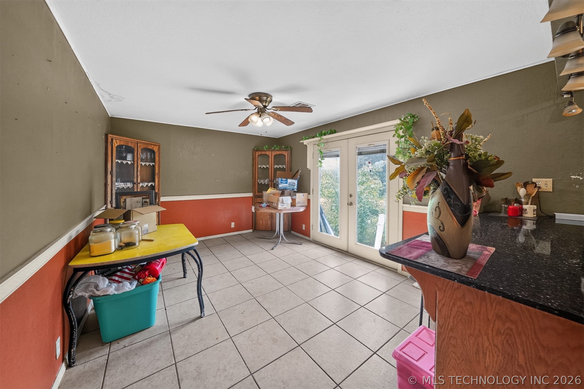 1286 Us-69 S Property Photo 9