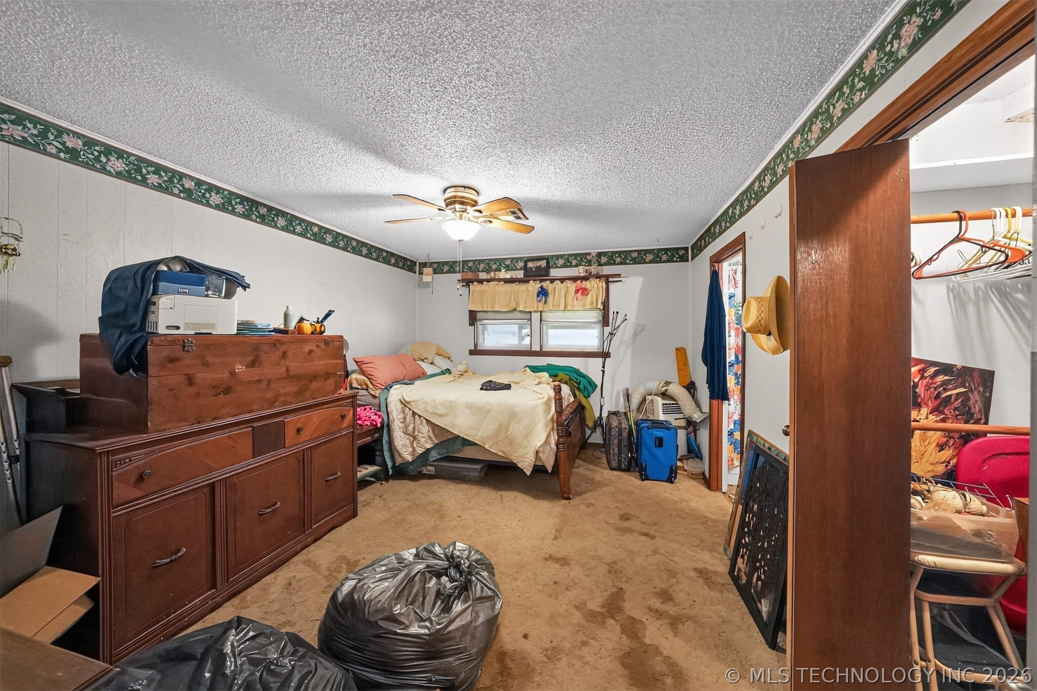 1286 Us-69 S Property Photo 12