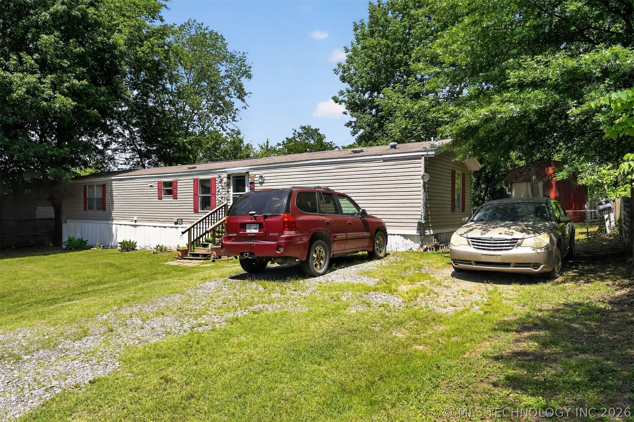 31443 E 683 Lane Property Photo 3