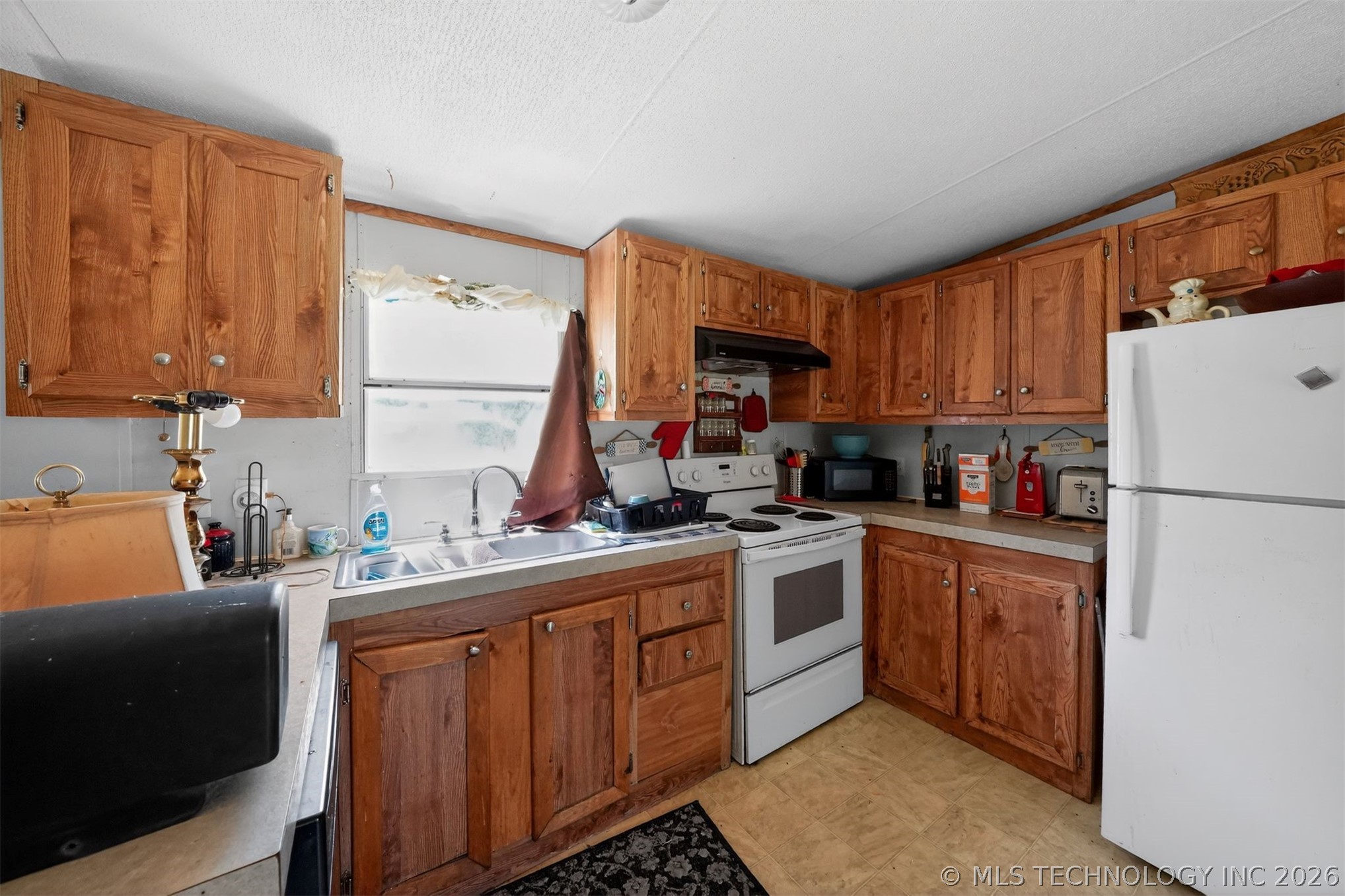31443 E 683 Lane Property Photo 10