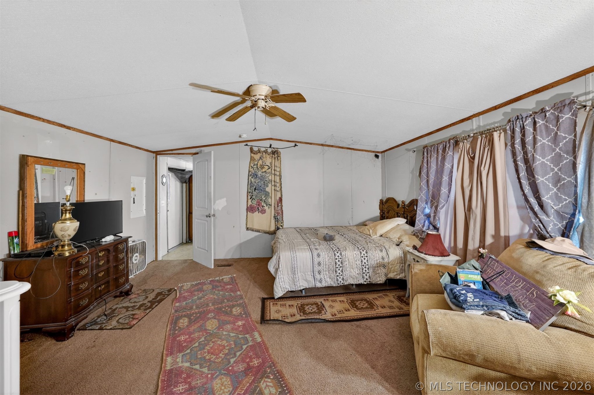 31443 E 683 Lane Property Photo 18