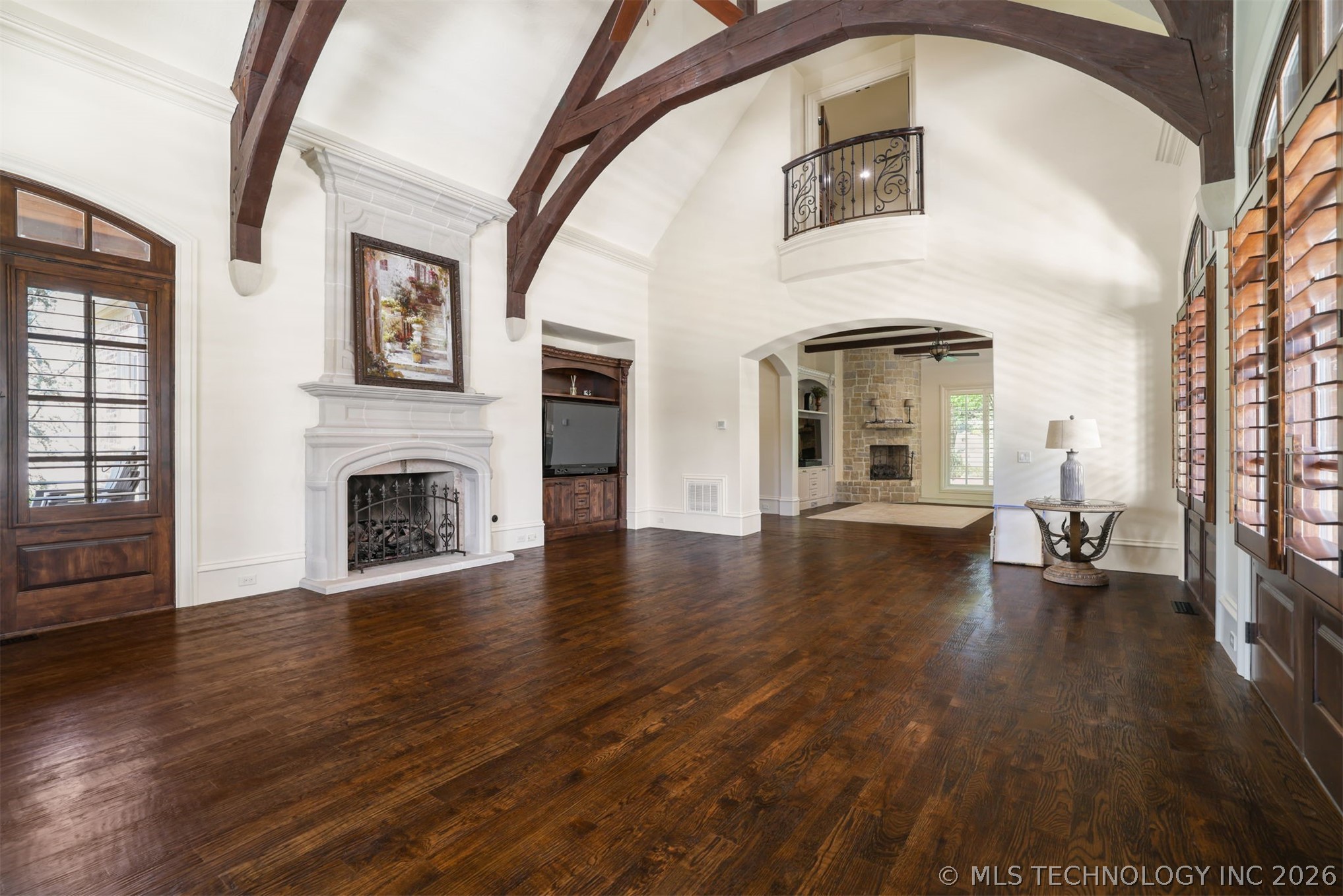 3202 Castle Court Property Photo 10
