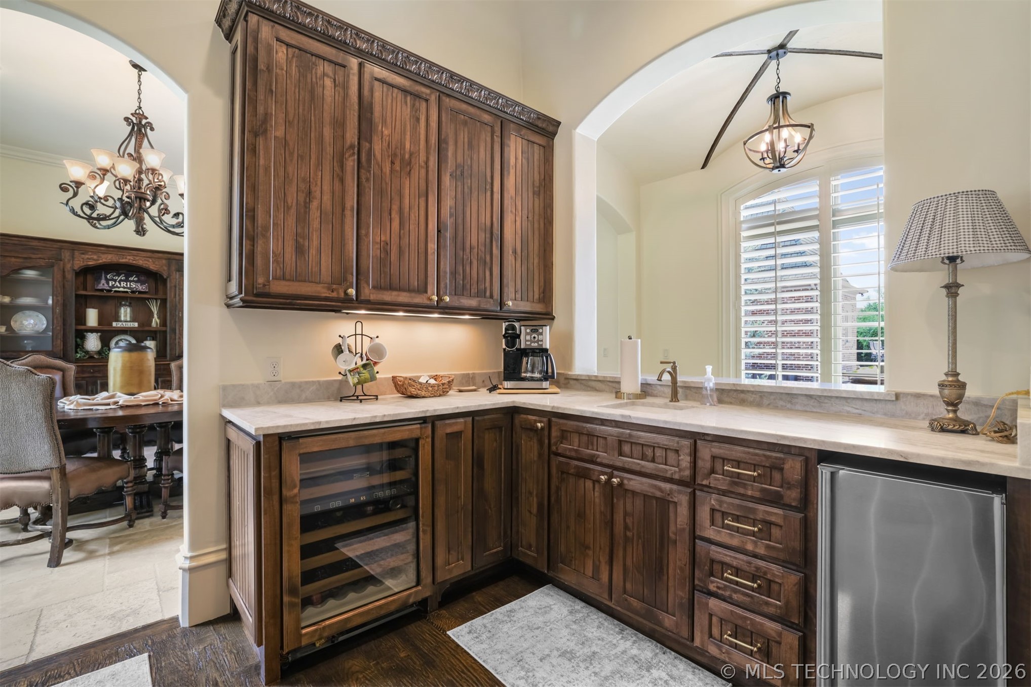 3202 Castle Court Property Photo 17