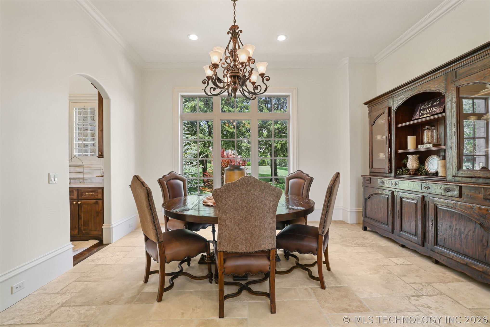3202 Castle Court Property Photo 19