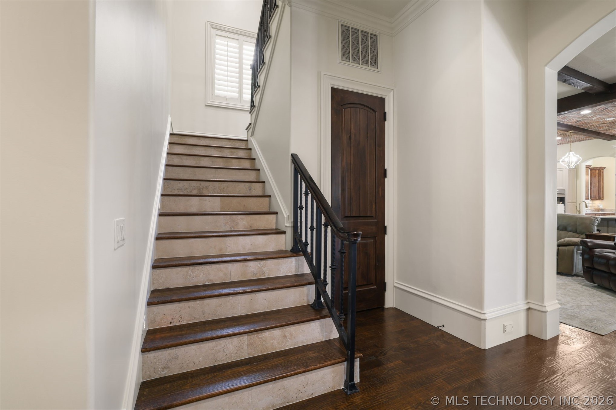 3202 Castle Court Property Photo 28
