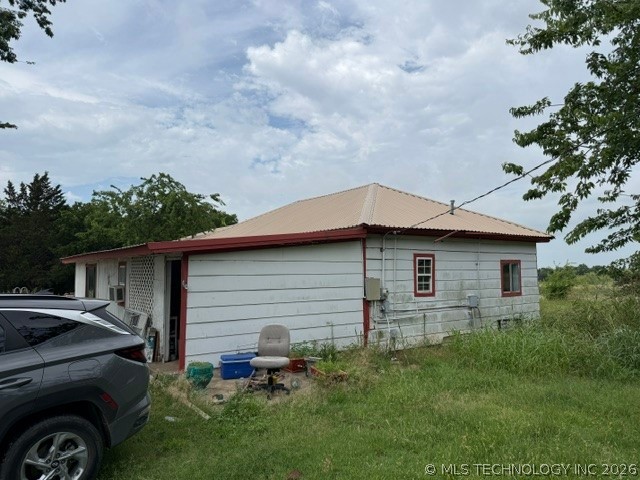 4757 Dundee Property Photo 3