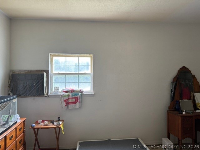 4757 Dundee Property Photo 6