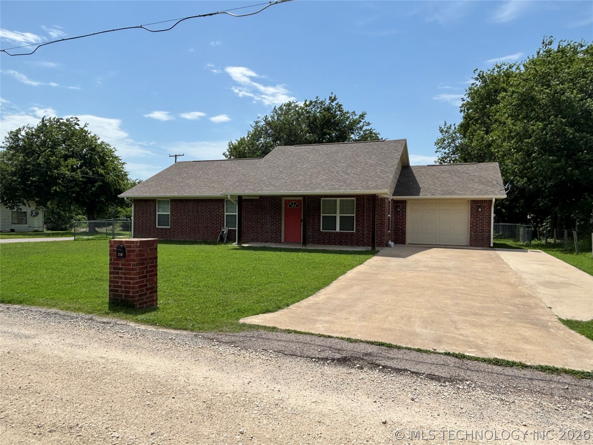 220 S Arkansas Property Photo 2