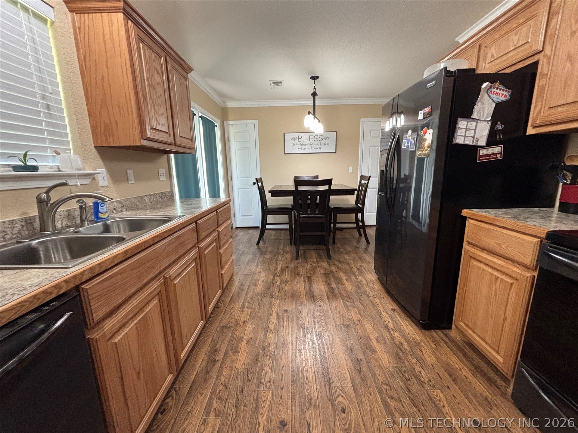 220 S Arkansas Property Photo 18