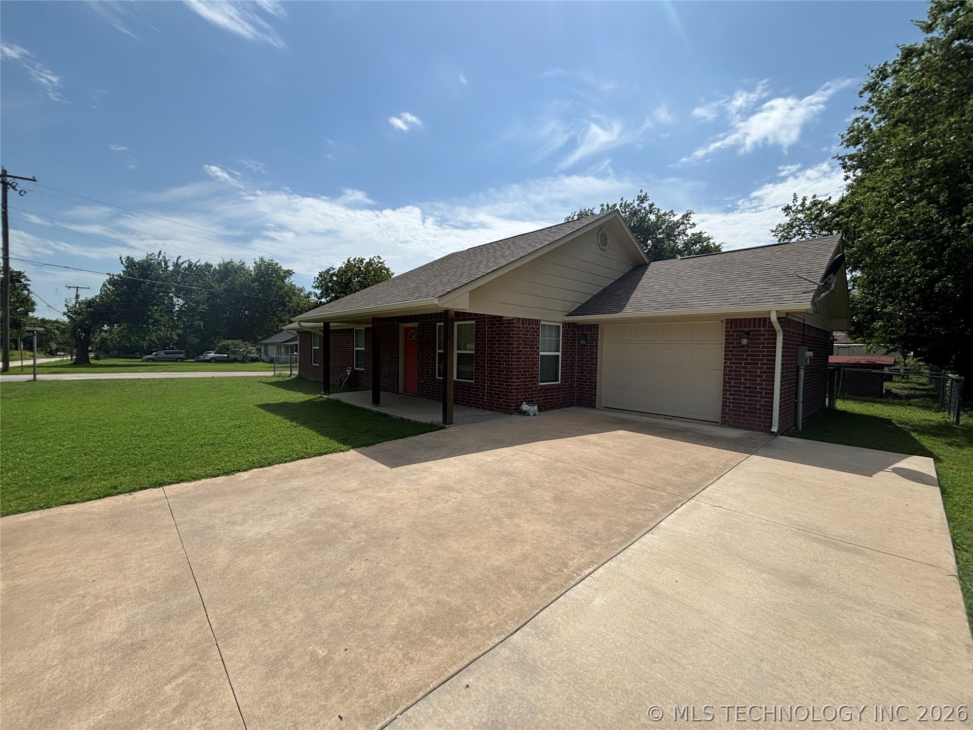 220 S Arkansas Property Photo 45
