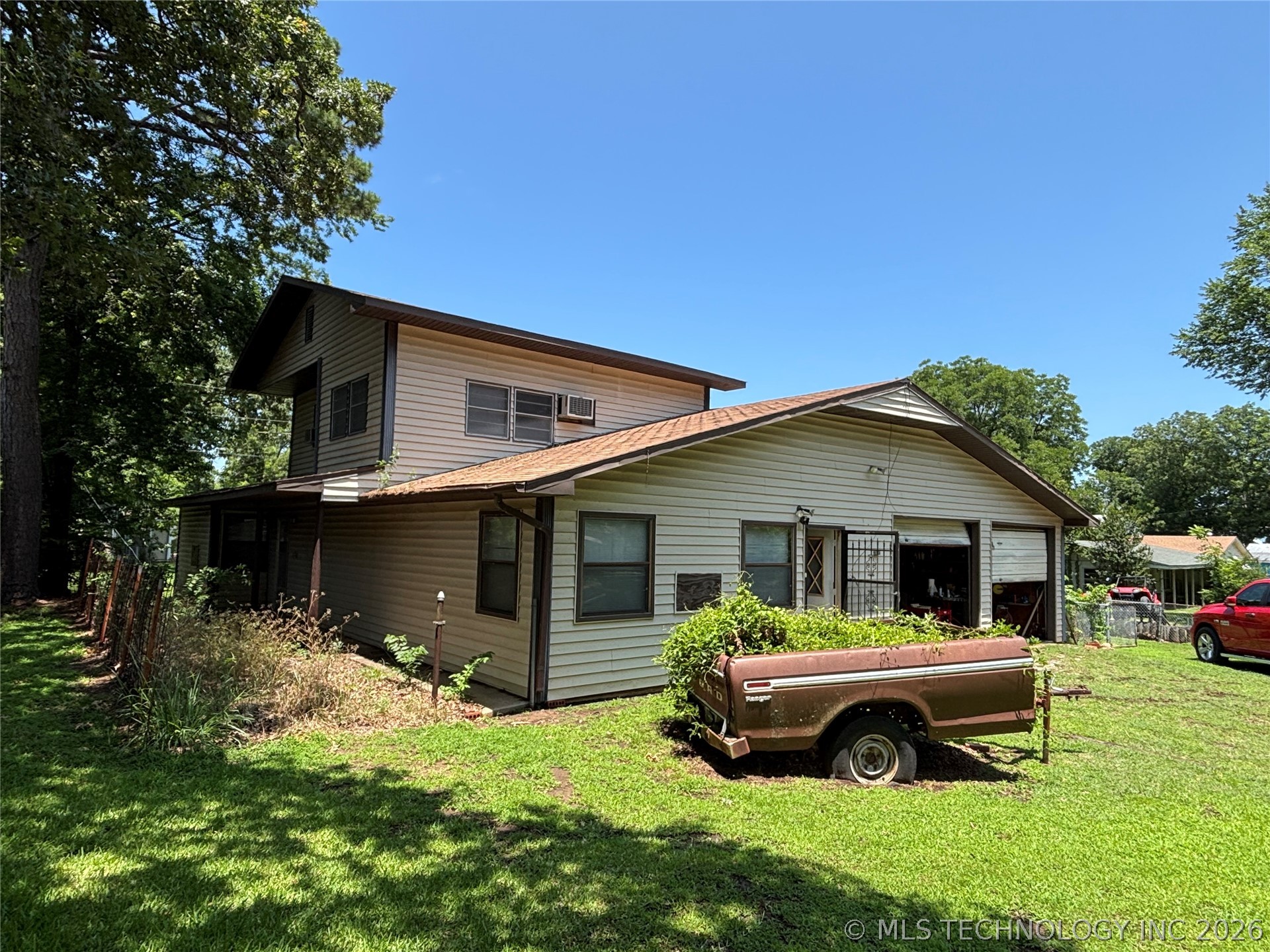 8926 Pear Property Photo 15