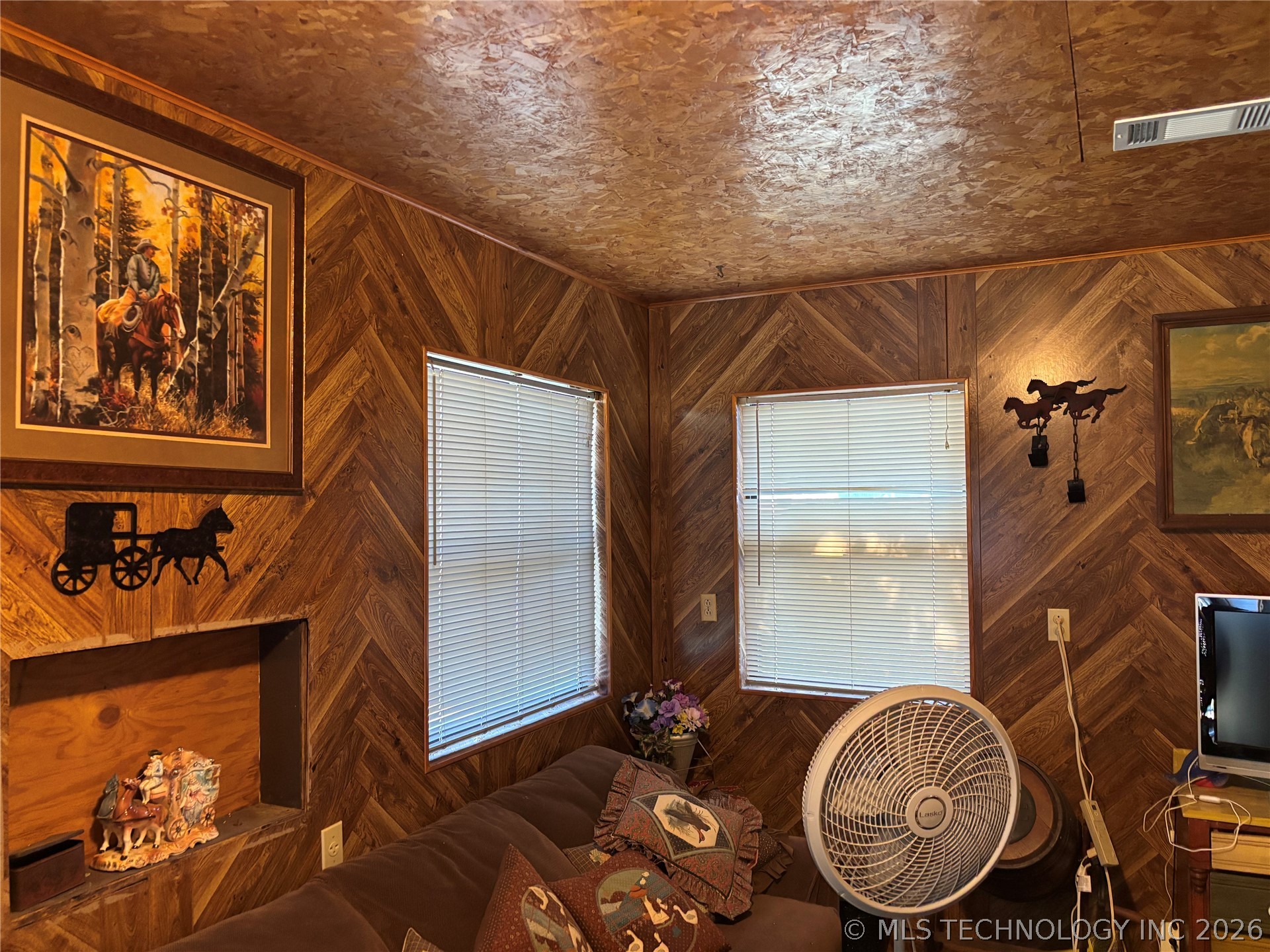 8926 Pear Property Photo 19