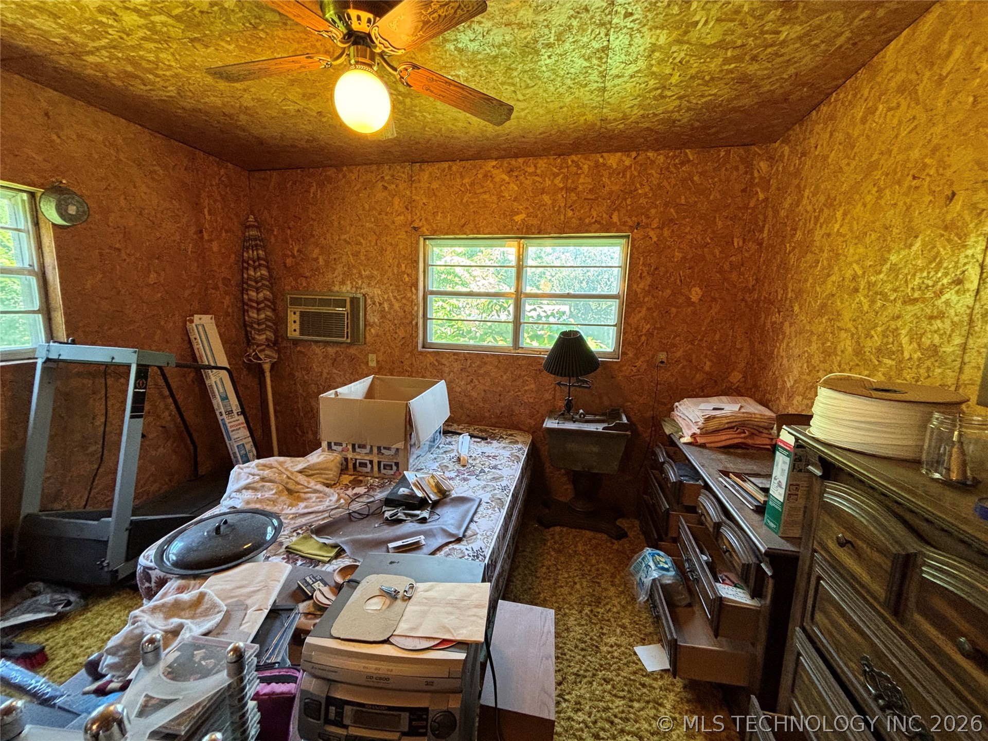 8926 Pear Property Photo 34
