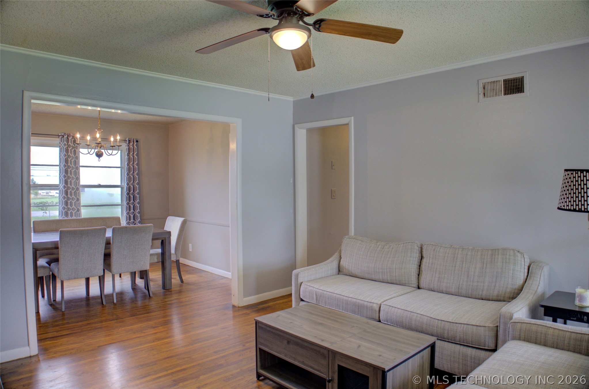 8947 E Oklahoma Place Property Photo 5