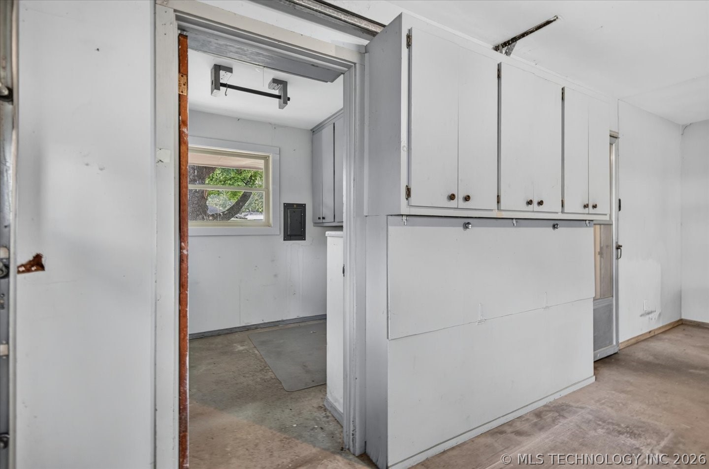 1428 Melmart Property Photo 27