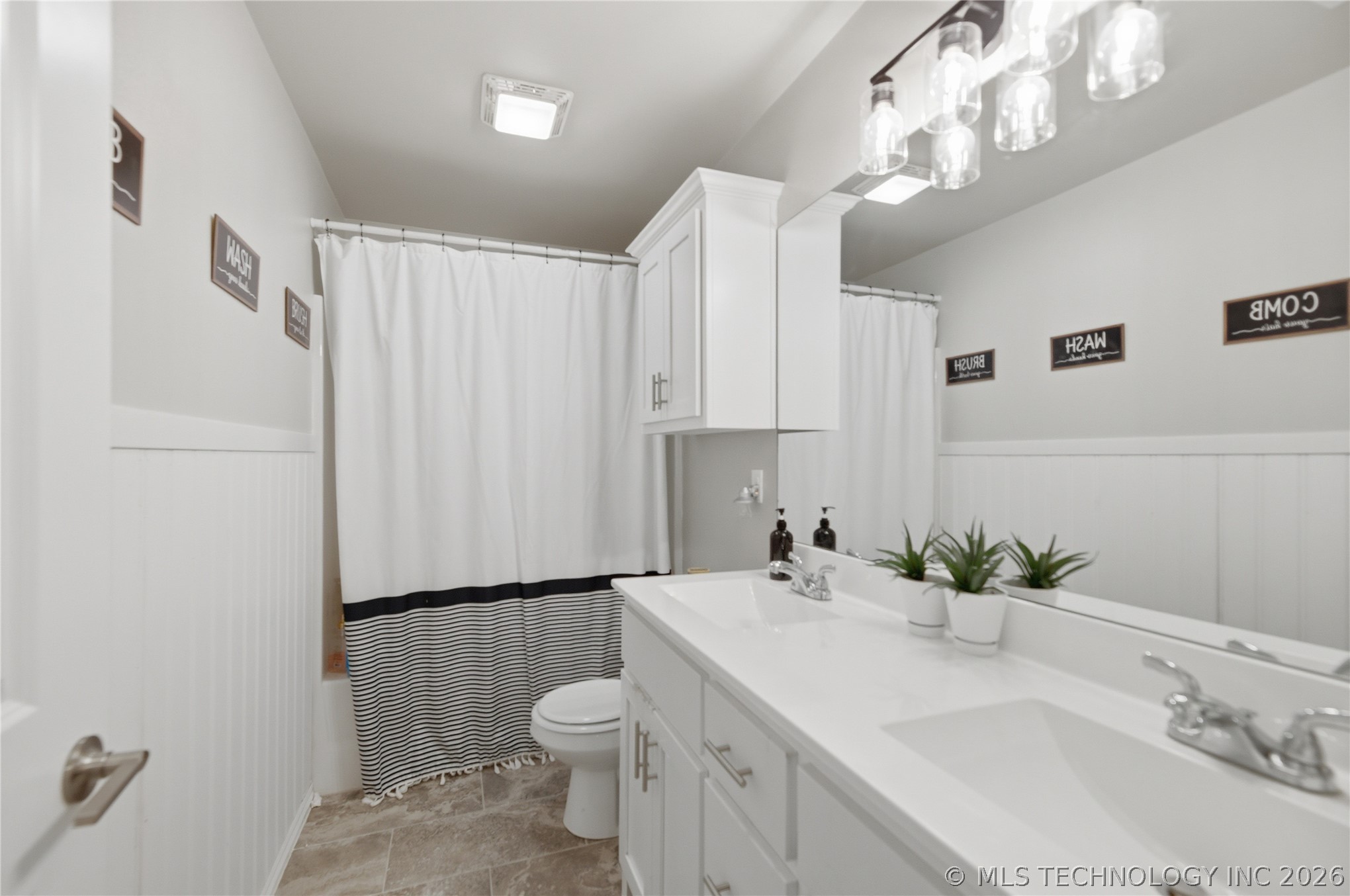 232 Dp Newman Circle Property Photo 13