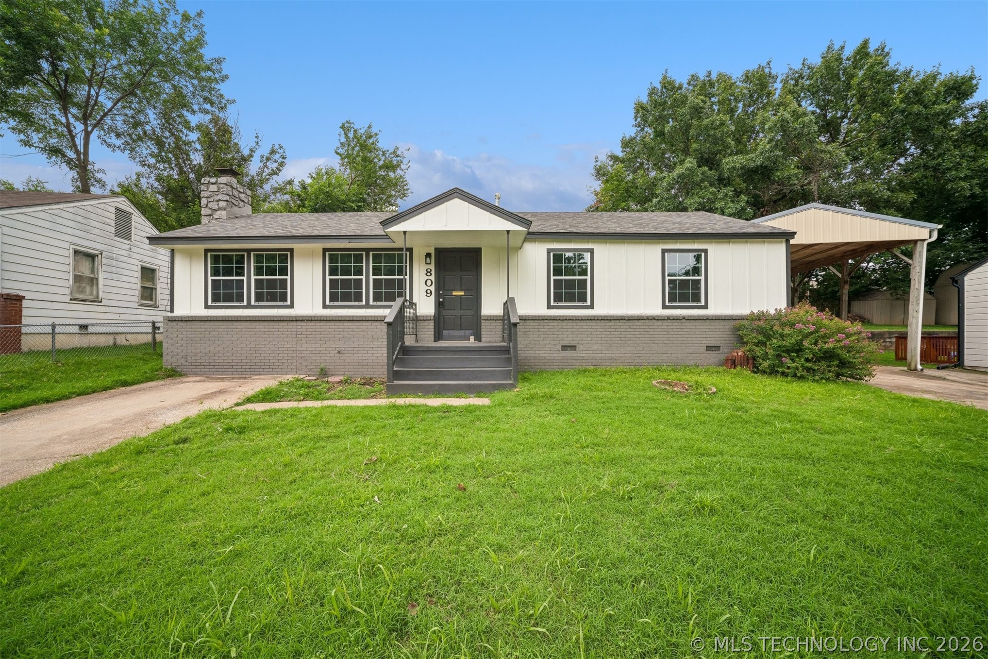 809 Cedar Avenue Property Photo 1