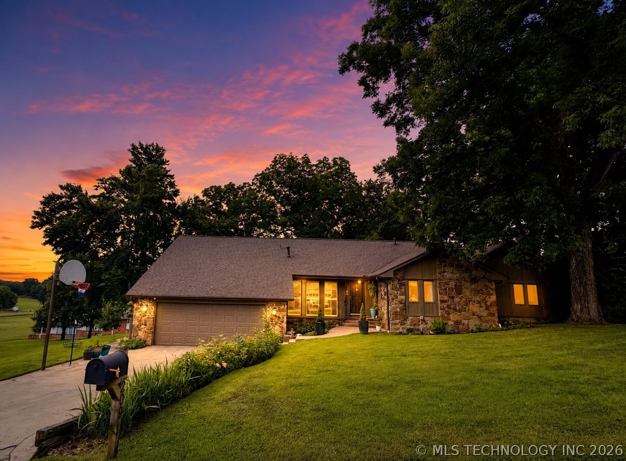 209 Walnut Circle Property Photo 1