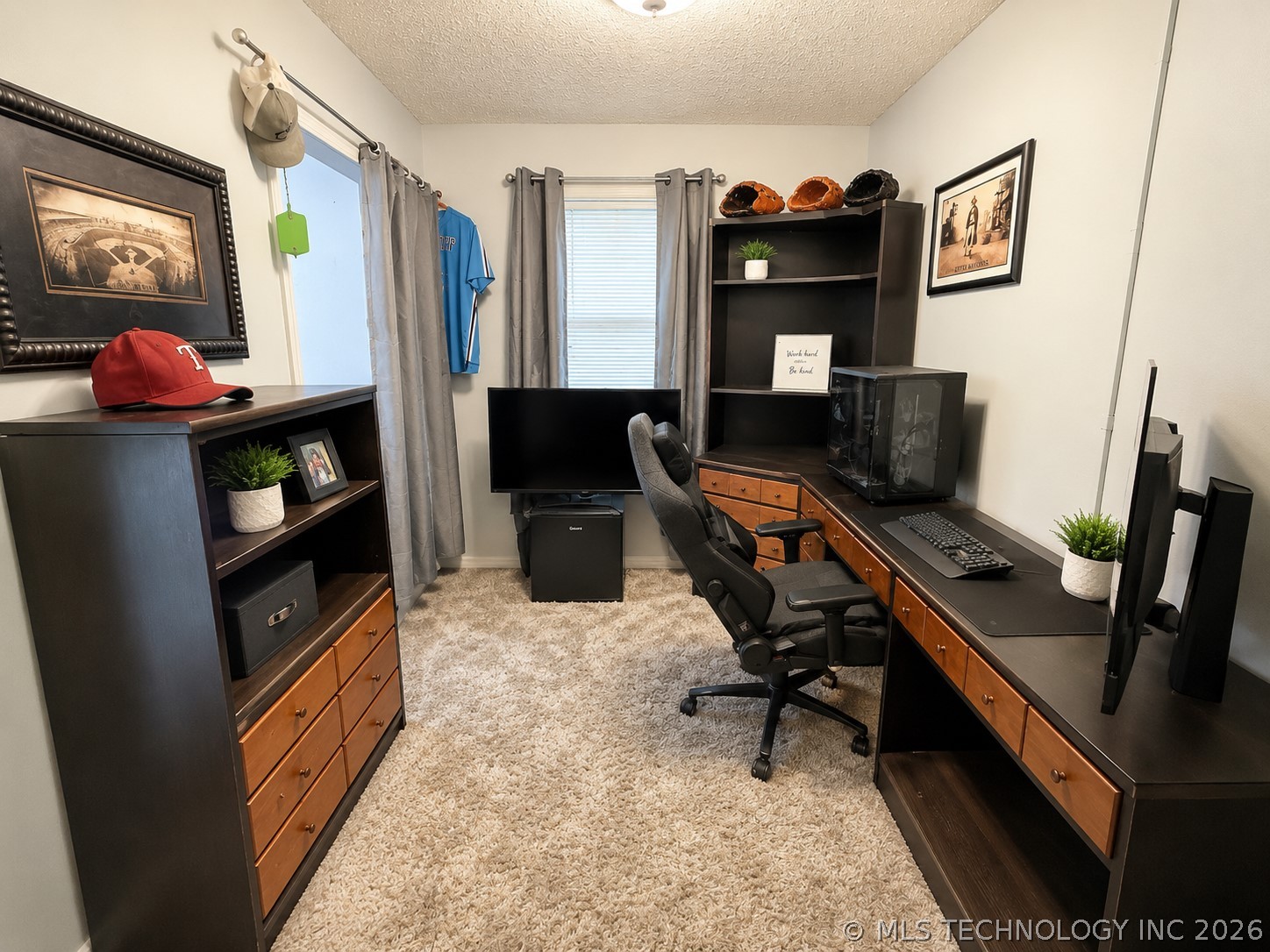 1425 Hargrove Property Photo 12