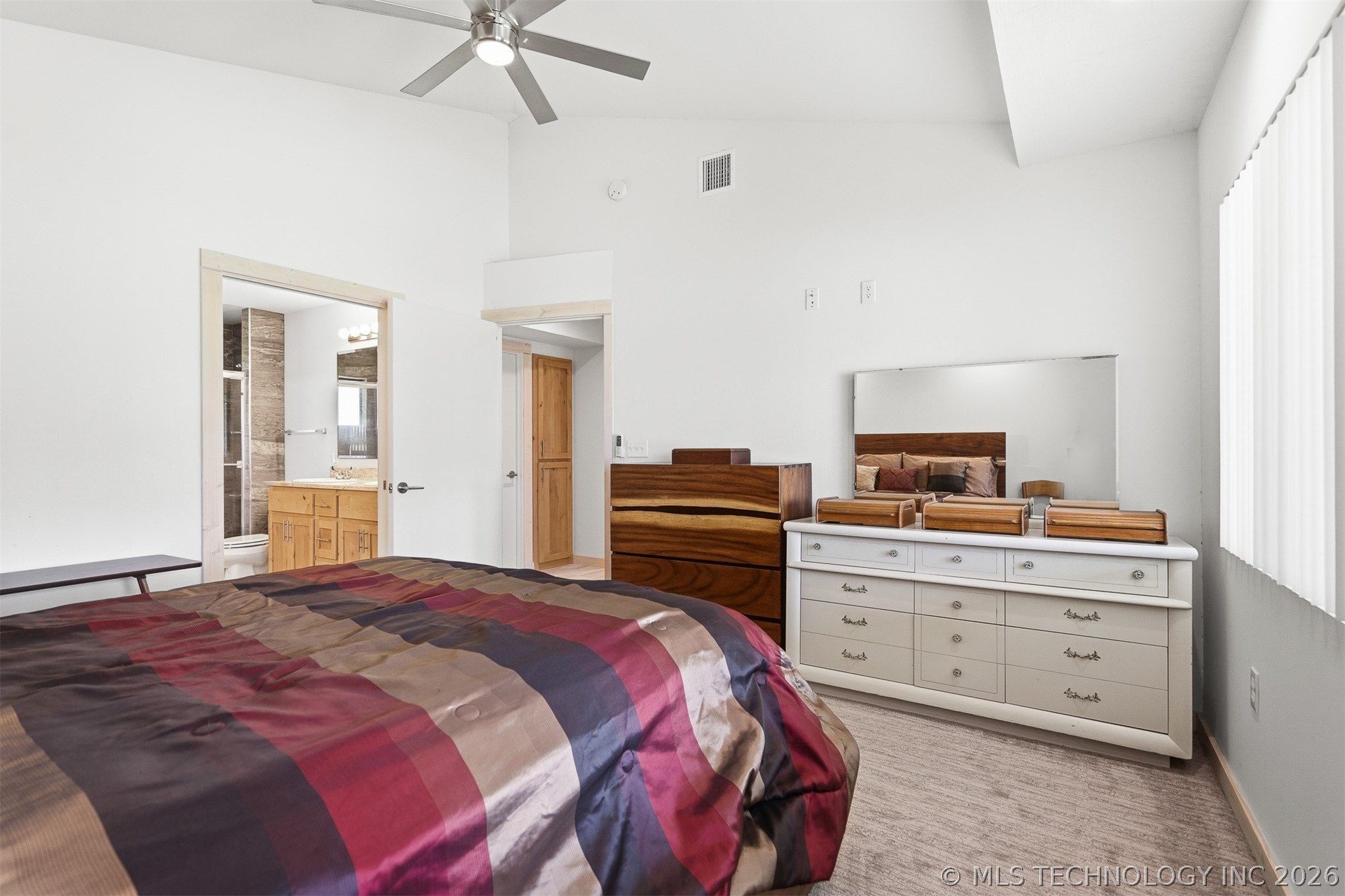 7157 Meridian Property Photo 15