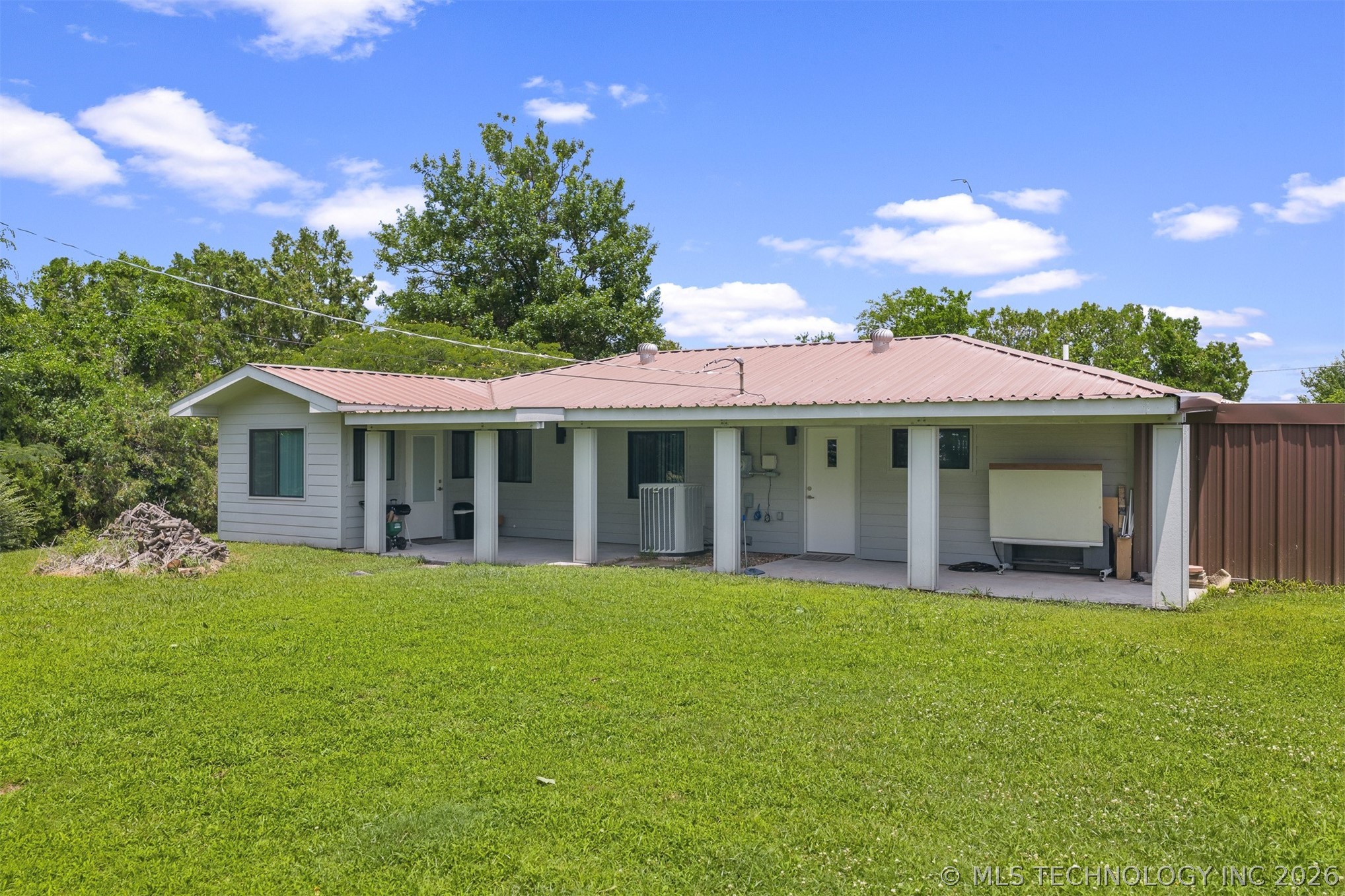 7157 Meridian Property Photo 27