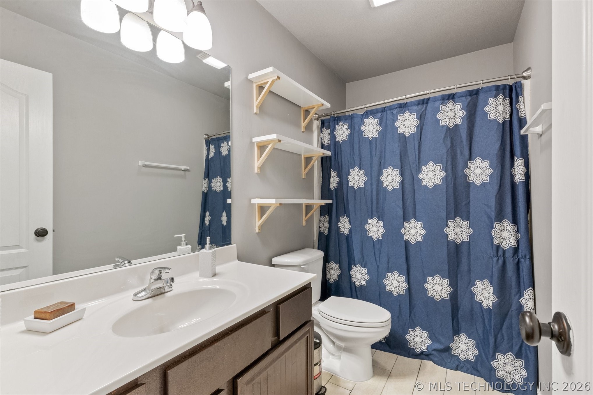 11519 S Nandina Avenue Property Photo 19