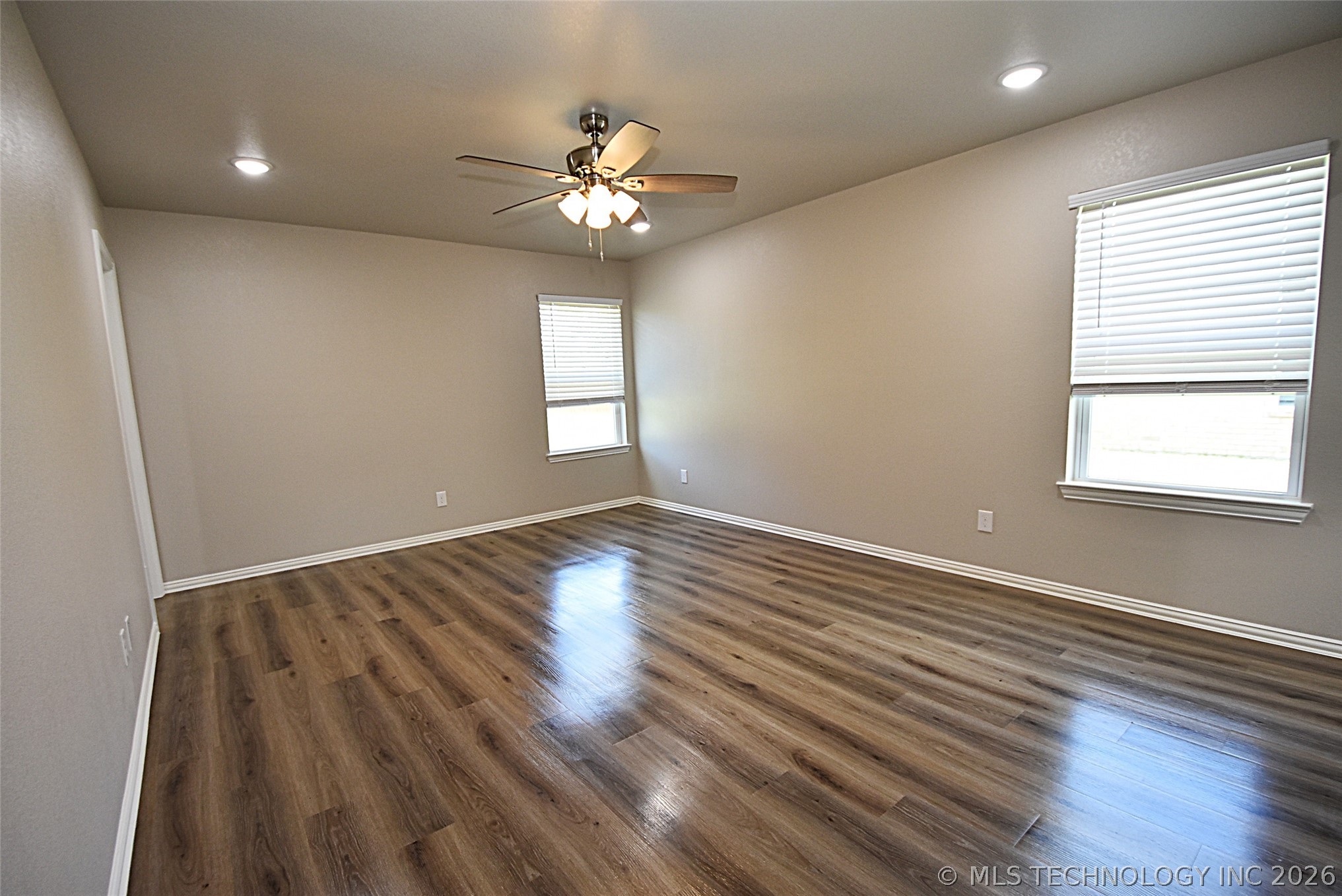 736 Elm Street Property Photo 13
