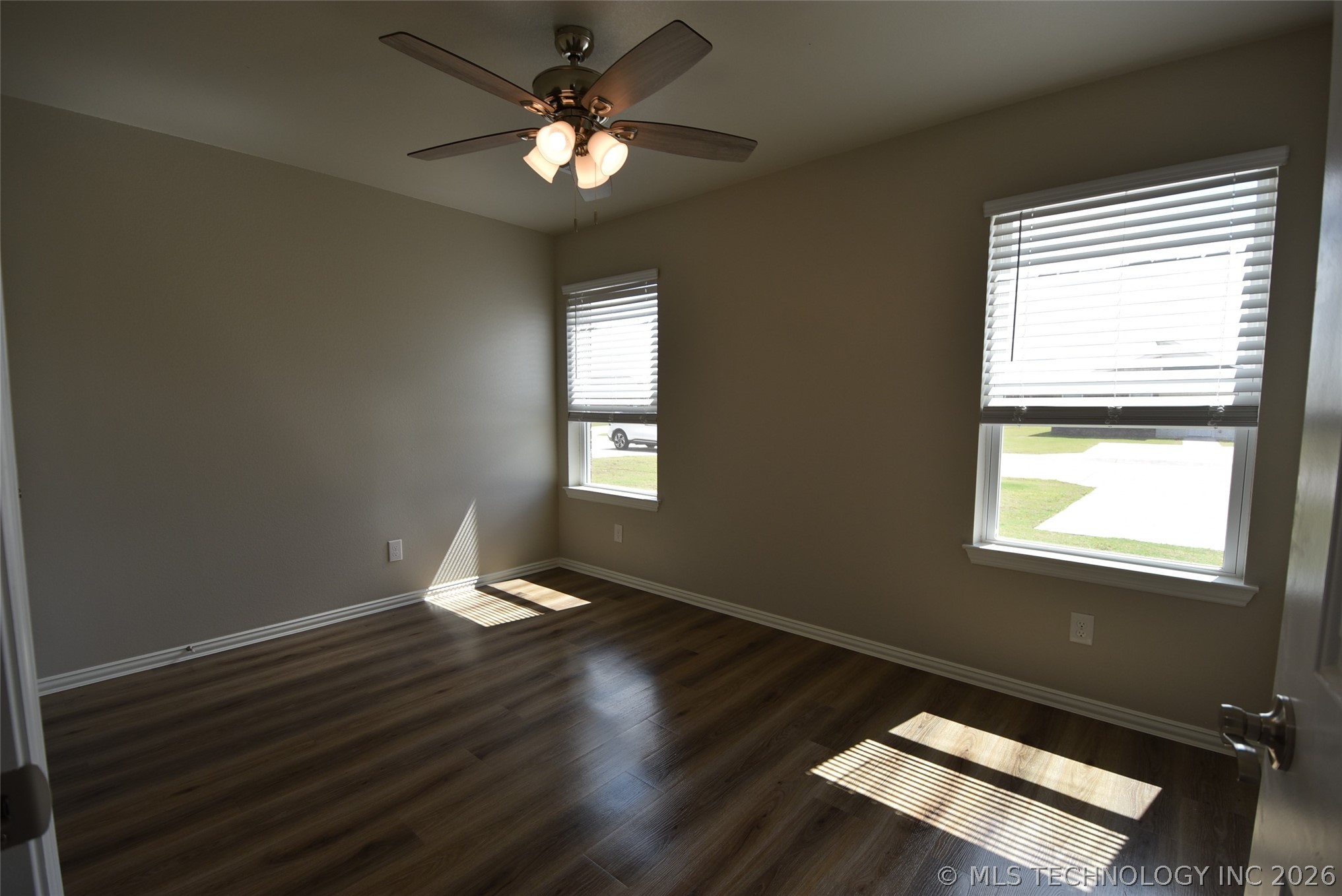 736 Elm Street Property Photo 22