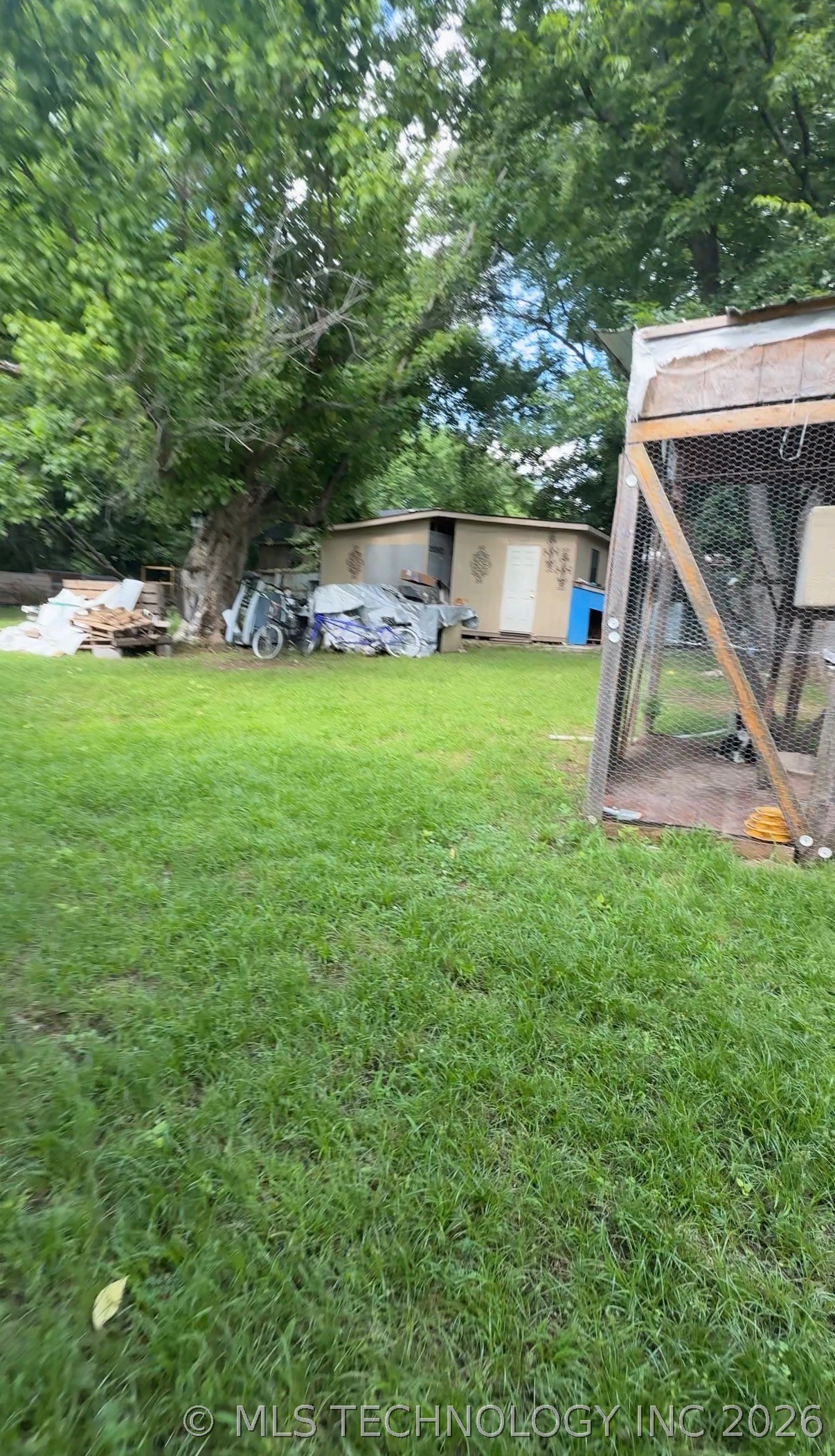 556 E 62nd Street North Property Photo 5