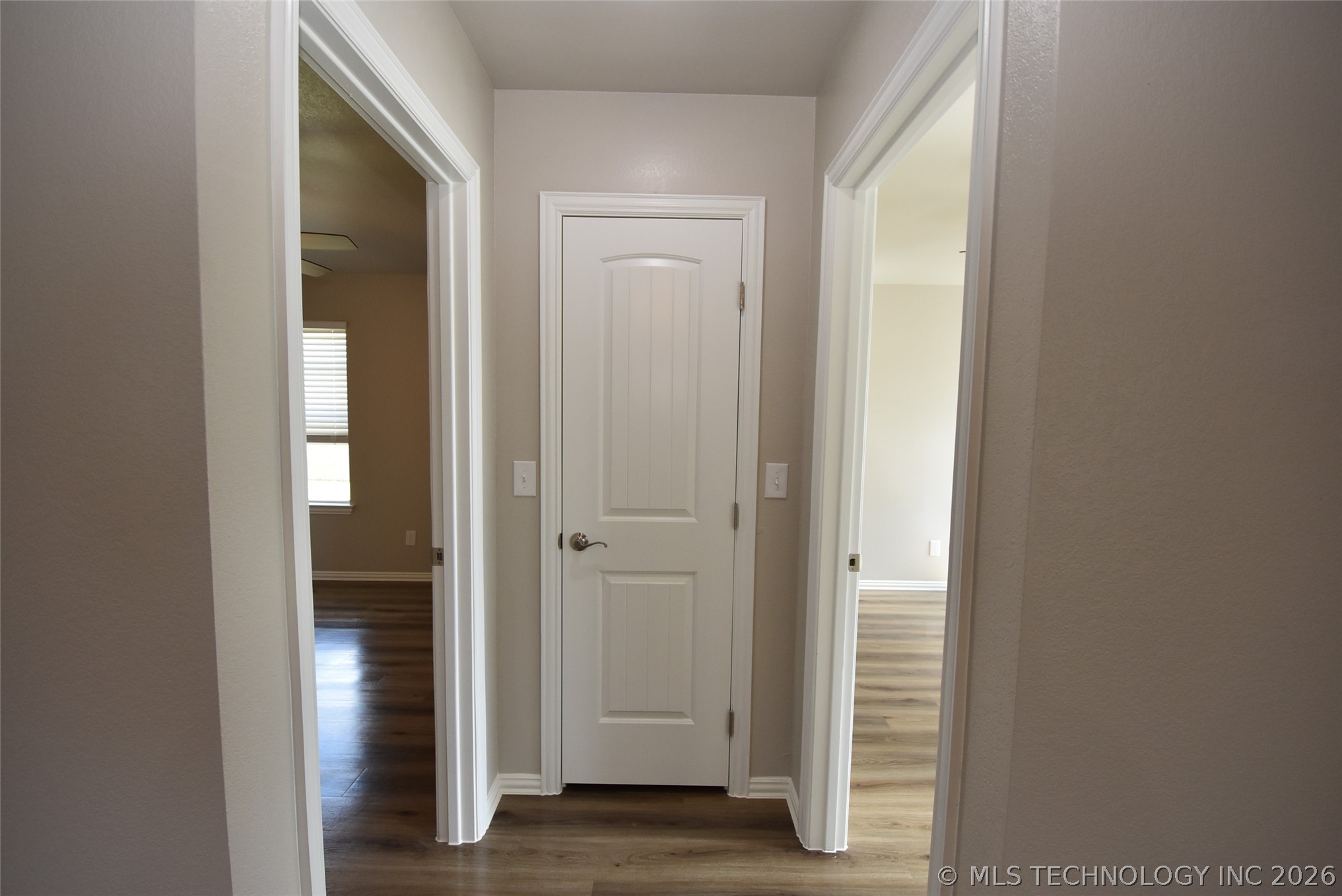 833 Elm Street Property Photo 25