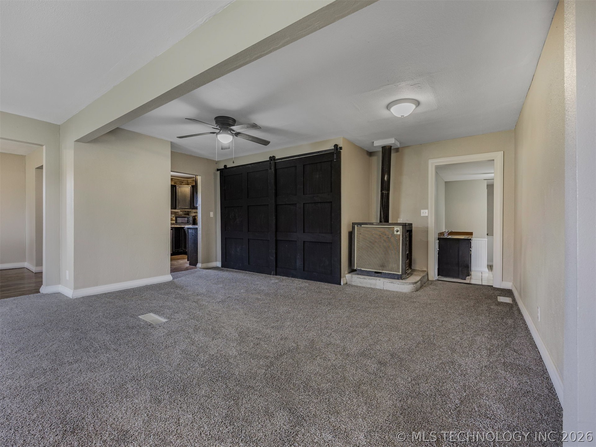 30740 N 3996 Property Photo 16