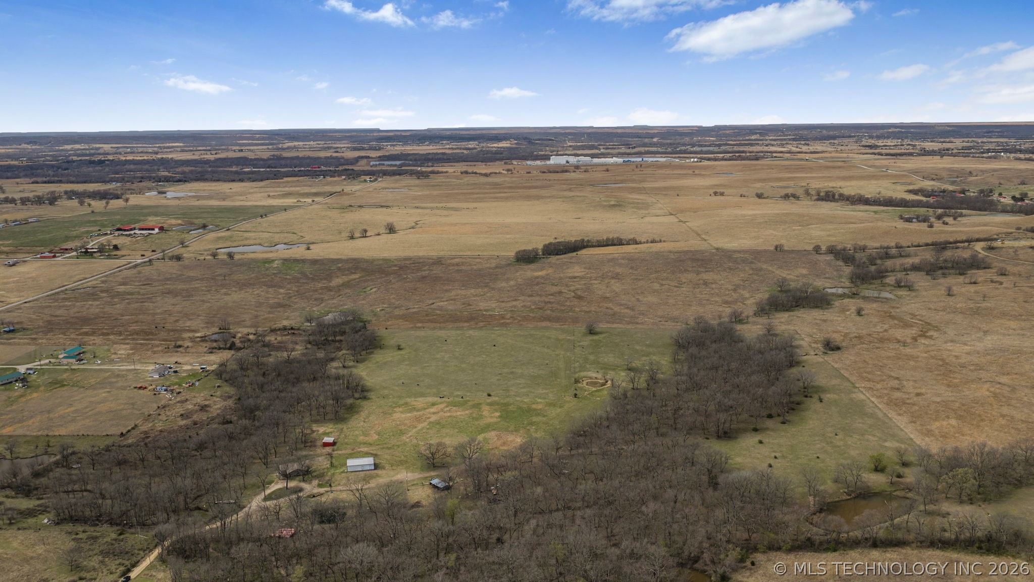 30740 N 3996 Property Photo 50