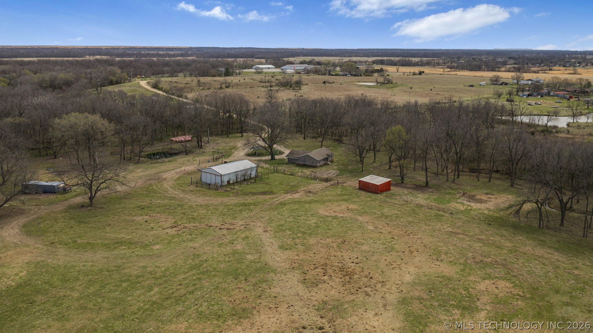30740 N 3996 Property Photo 52