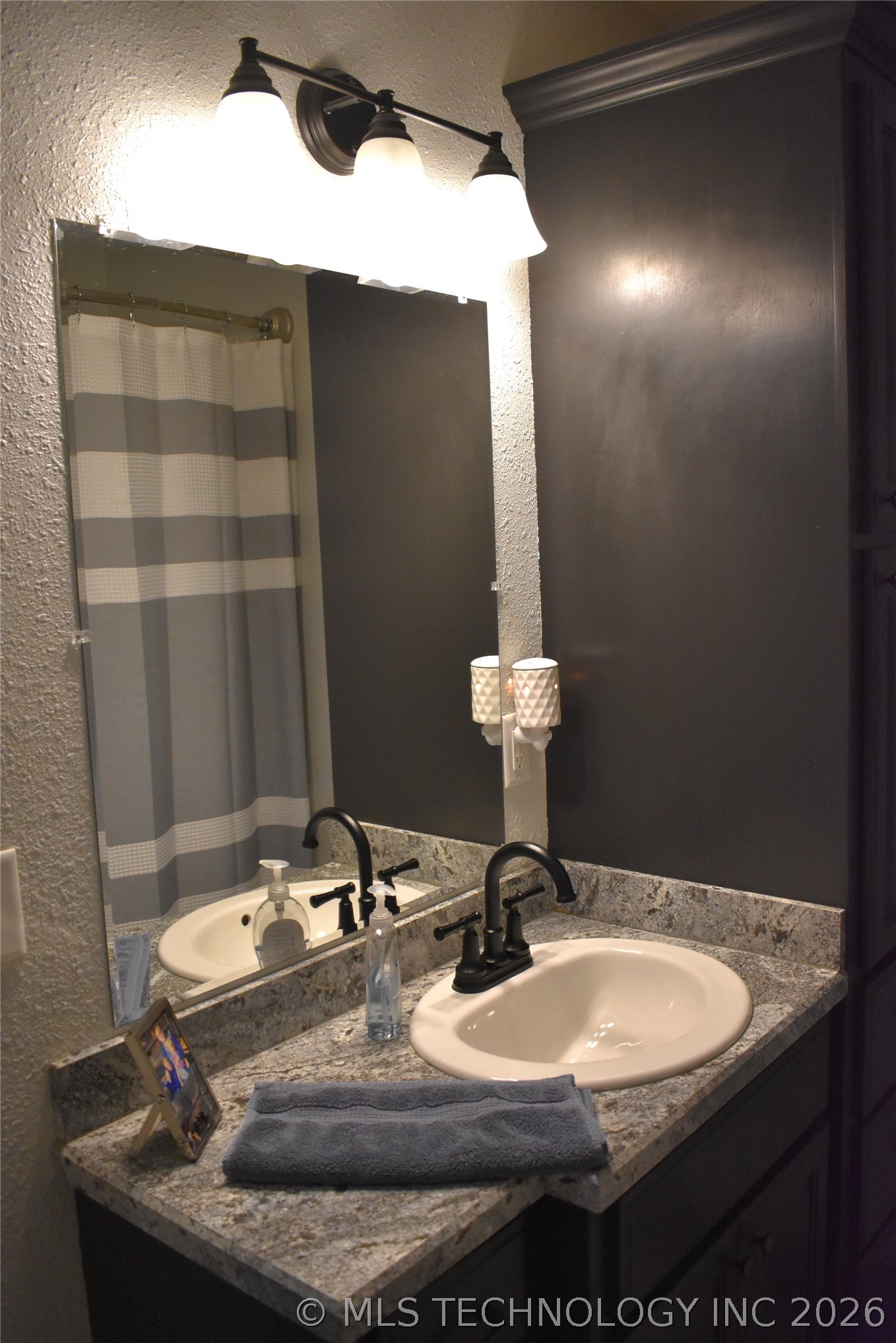 2921 E 2090 Road Property Photo 20