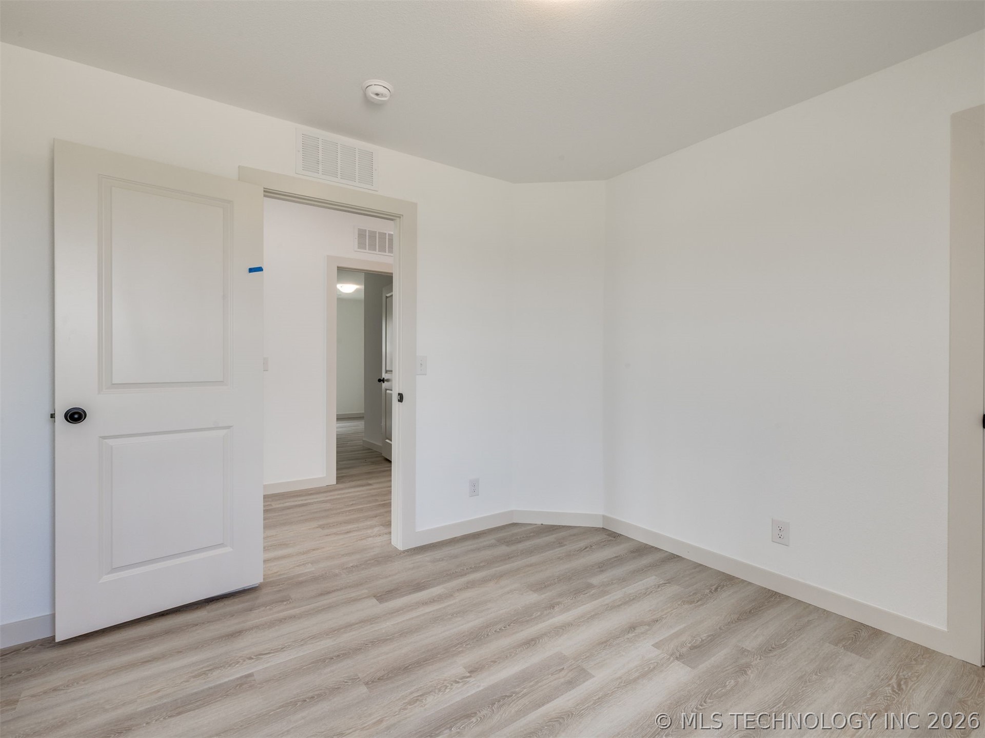 3482 E 153rd Street S Property Photo 14