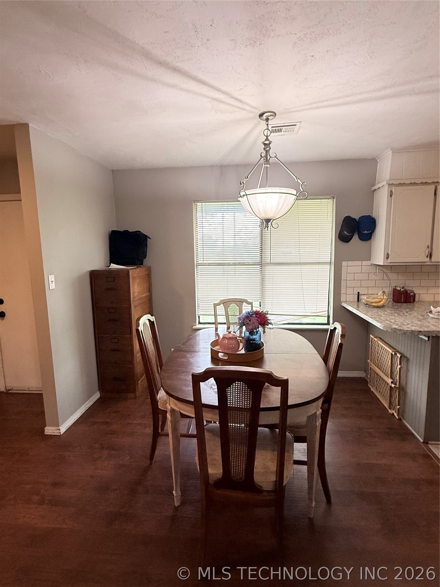 29866 S Cameron Road Property Photo 6
