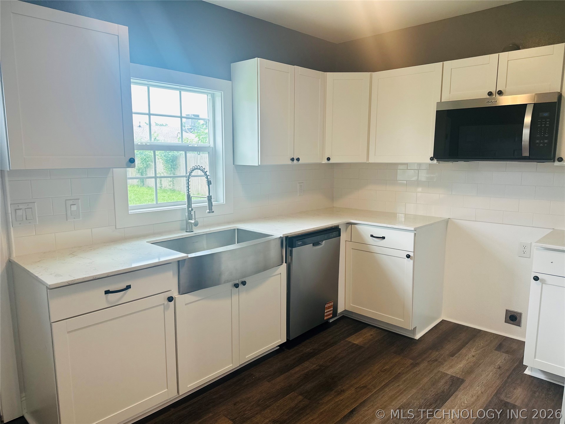 216 N P Street Property Photo 11