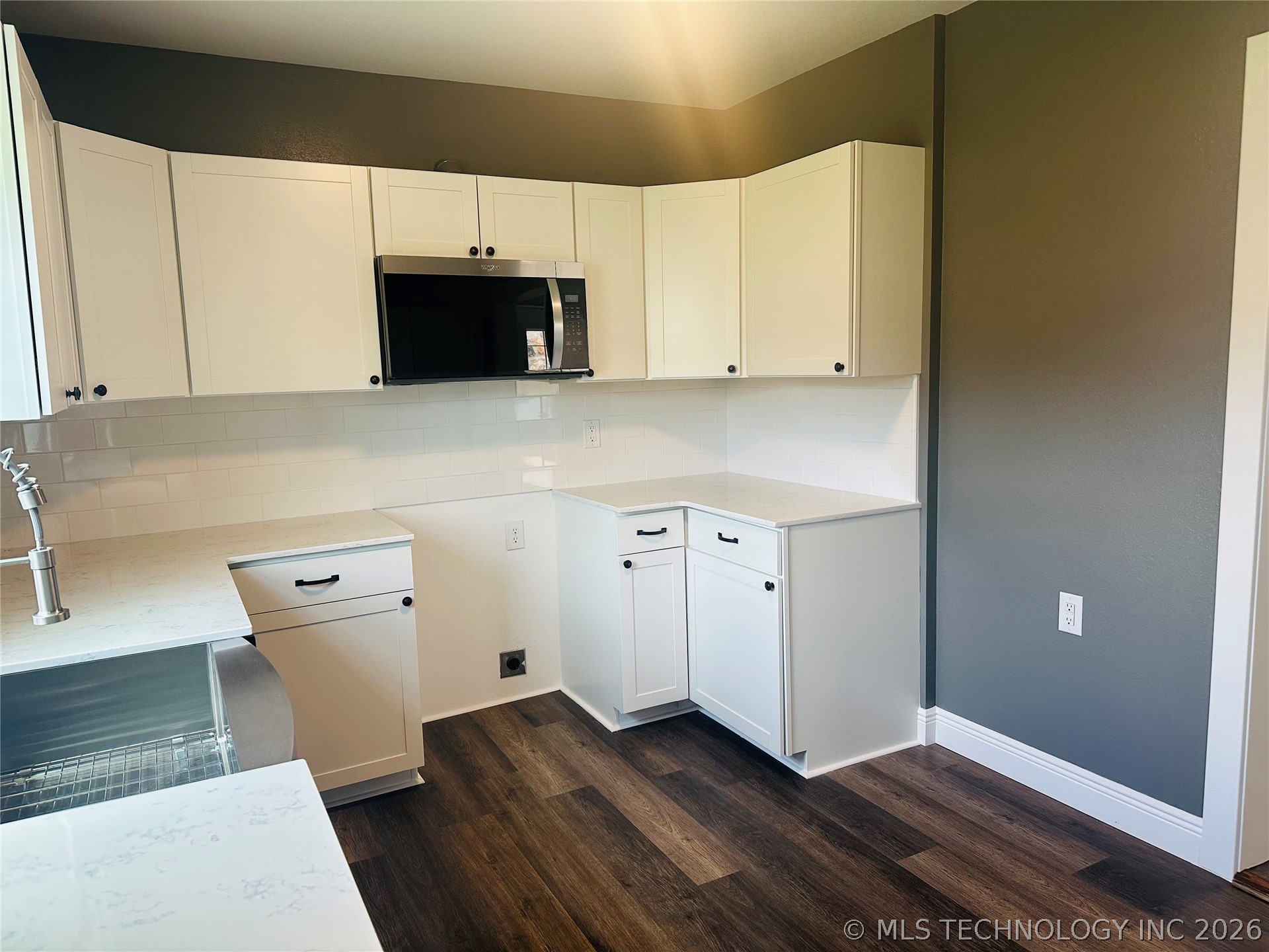 216 N P Street Property Photo 13