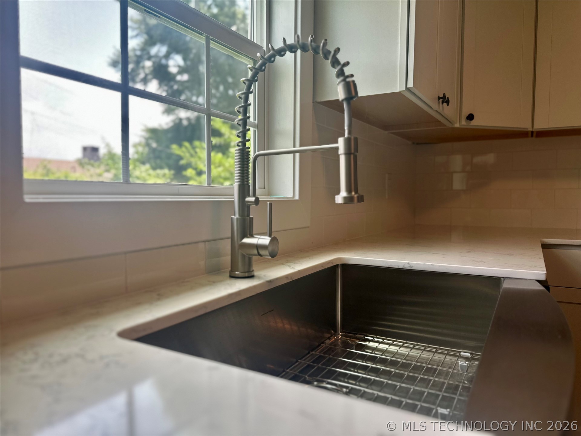 216 N P Street Property Photo 14