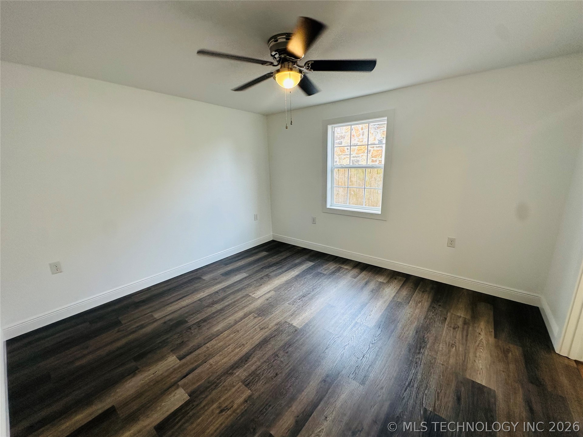 216 N P Street Property Photo 17