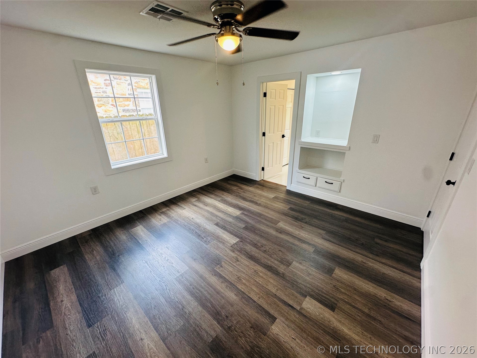 216 N P Street Property Photo 18