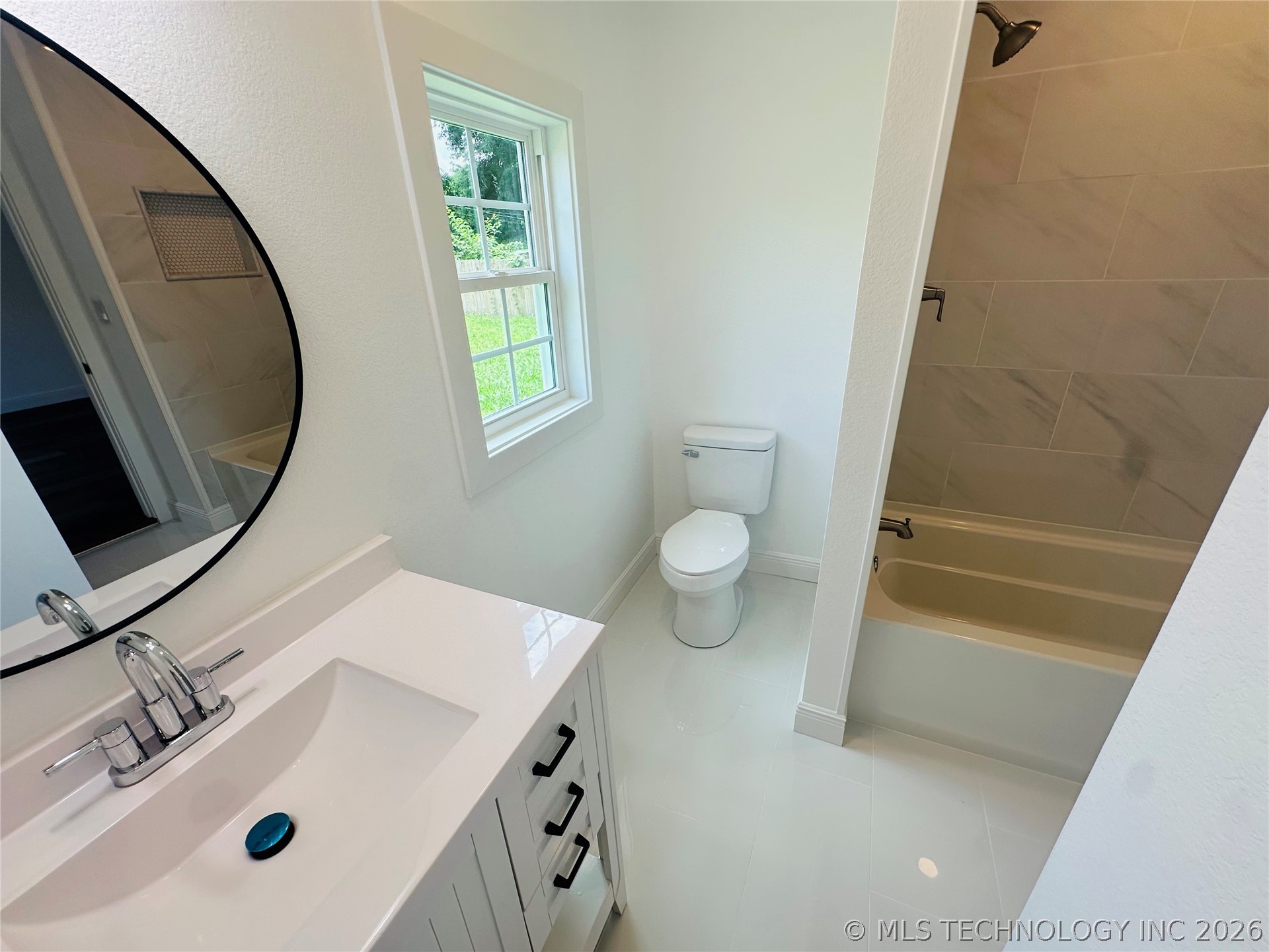 216 N P Street Property Photo 21