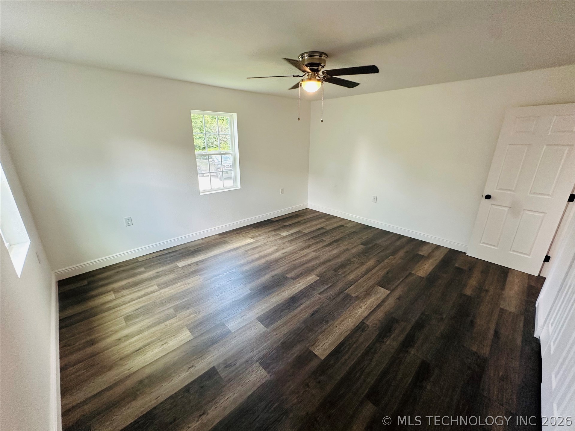 216 N P Street Property Photo 30