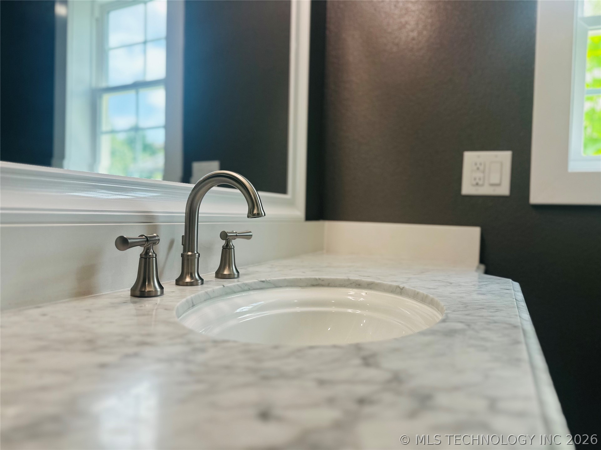 216 N P Street Property Photo 33