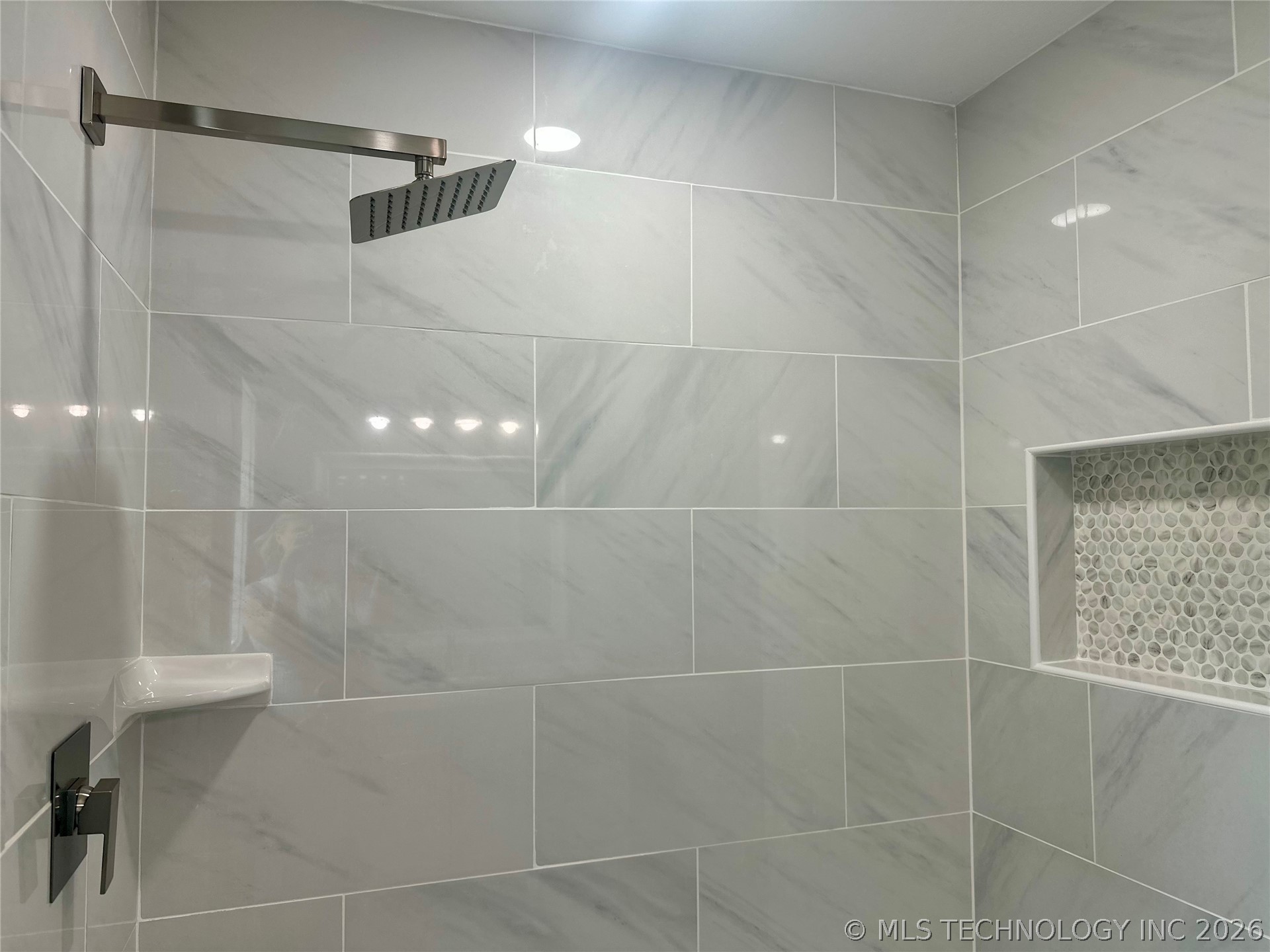 216 N P Street Property Photo 38