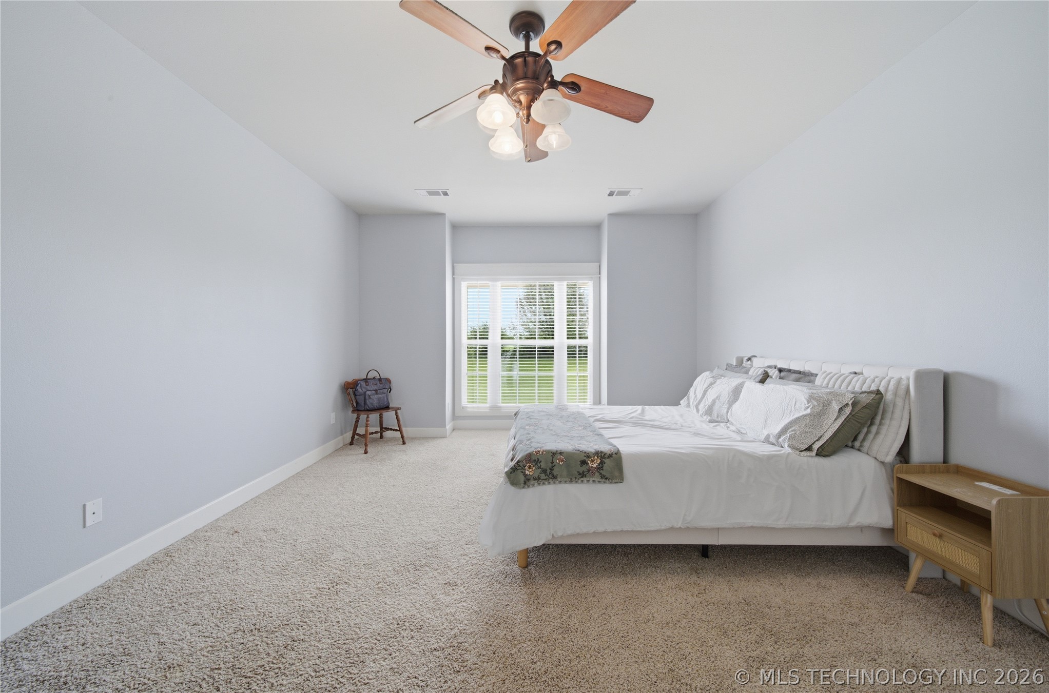 1582 E 166th Street N Property Photo 19