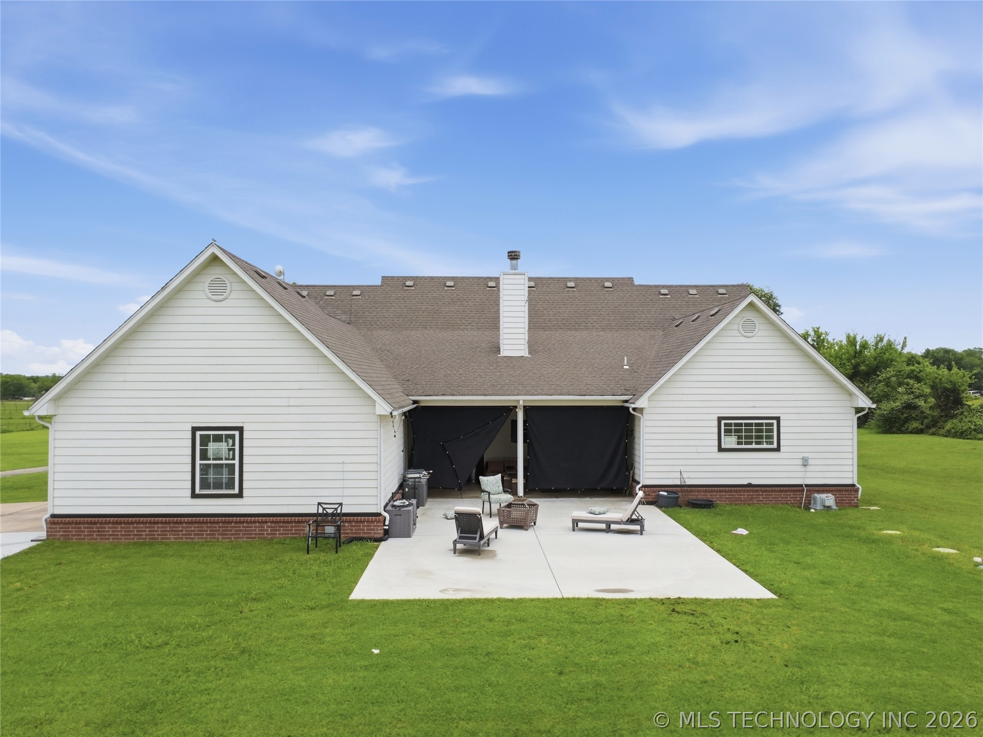 1582 E 166th Street N Property Photo 32