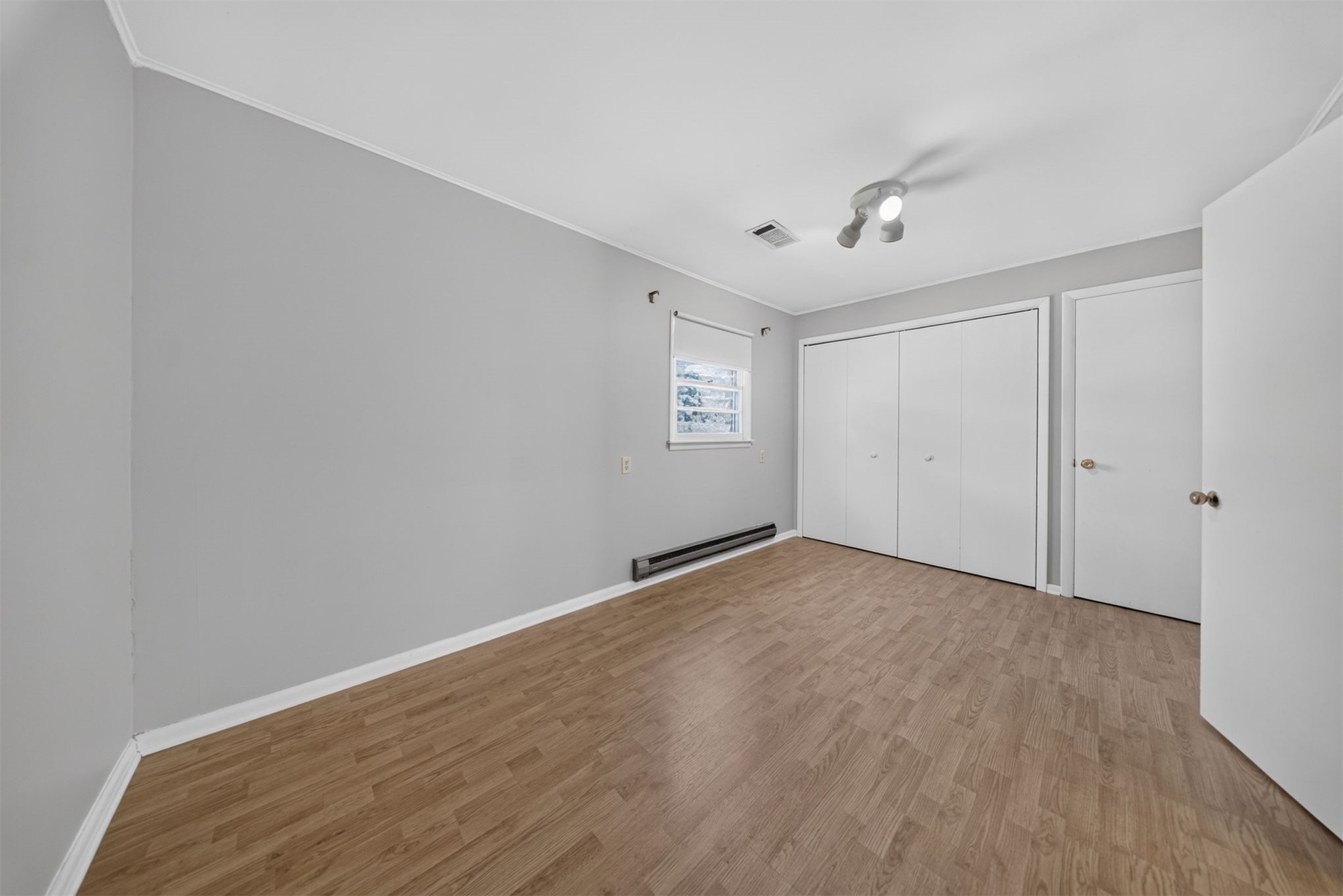 5853 S Irvington Avenue Property Photo 24