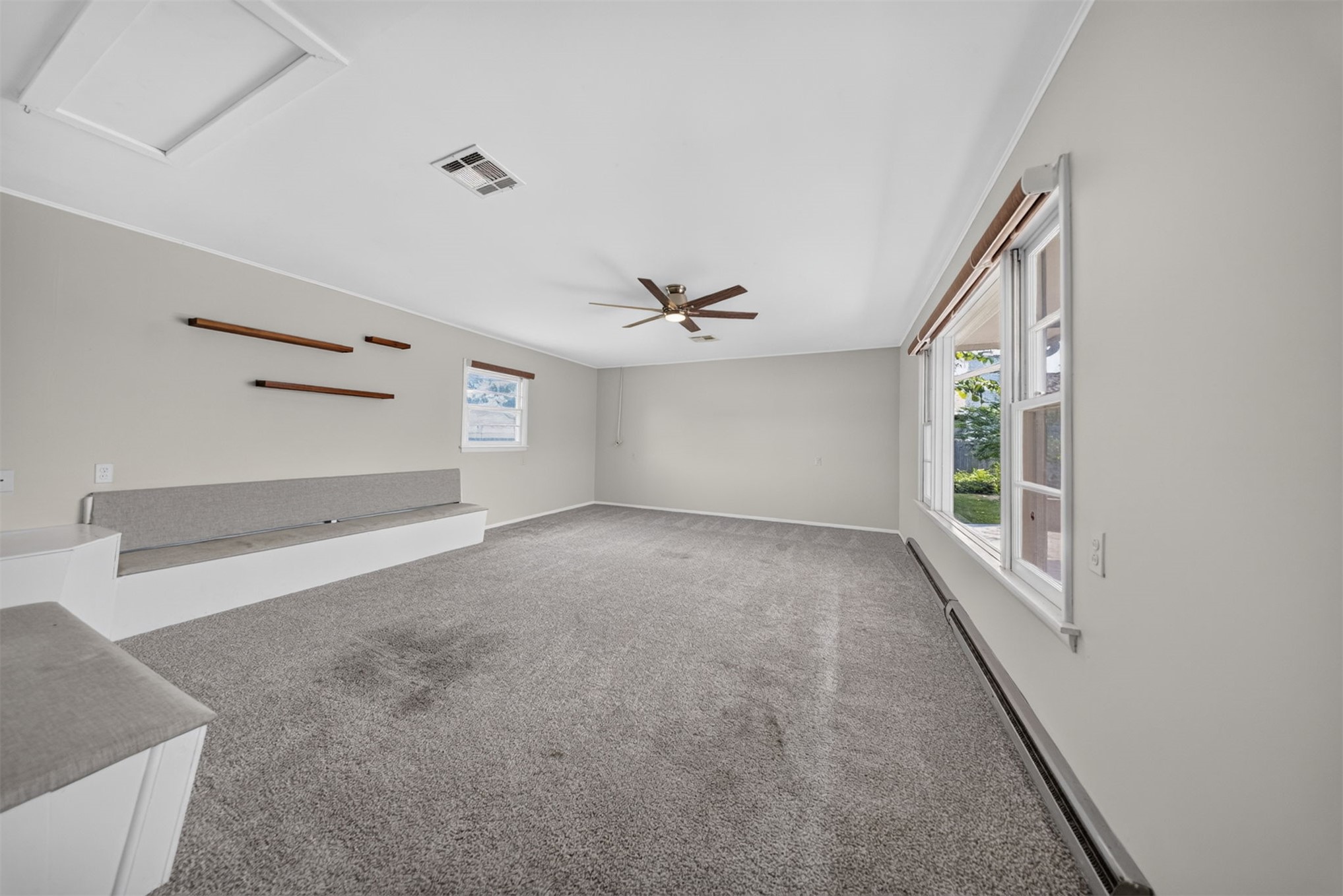 5853 S Irvington Avenue Property Photo 28
